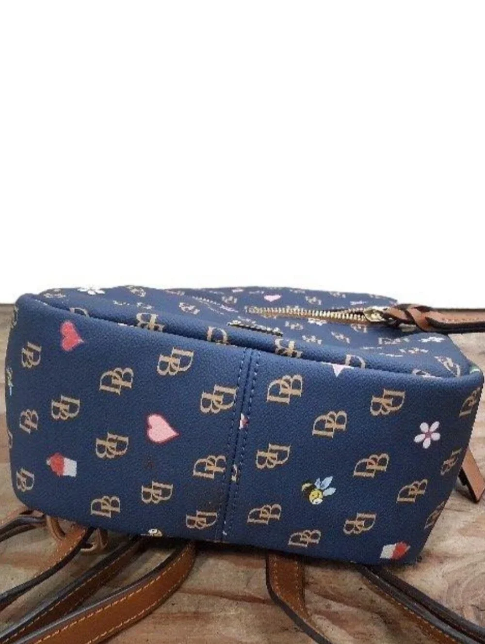 Dooney & Bourke dooney bourke